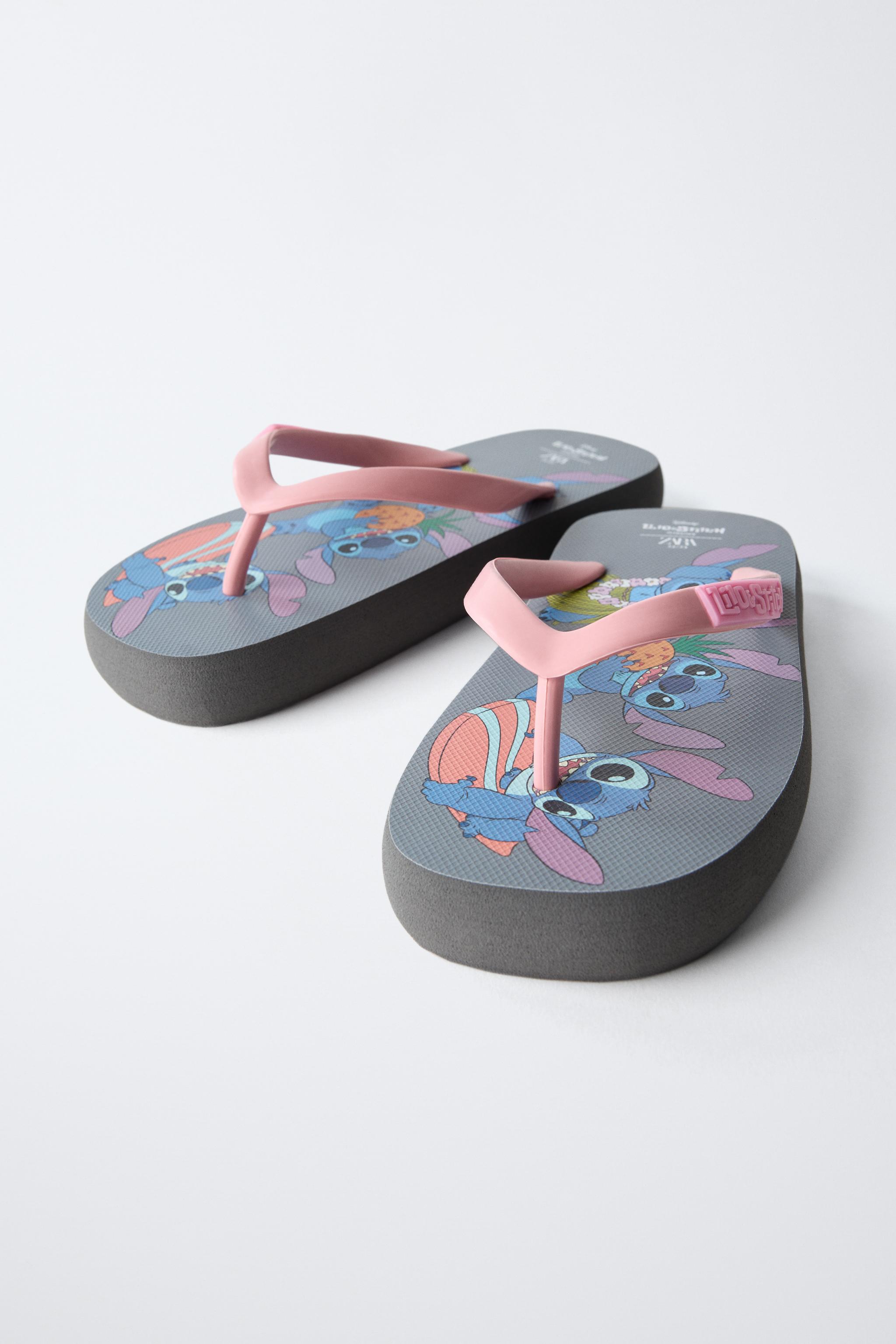 LILO & STITCH © DISNEY POOL SLIDES